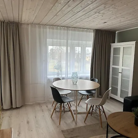 Lejlighed Avar Ja Valguskuellane Pesa